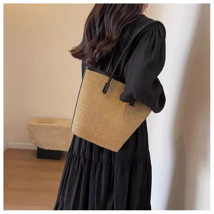 Hand-woven straw bags, women's shoulder bags with large capacity, tote bags