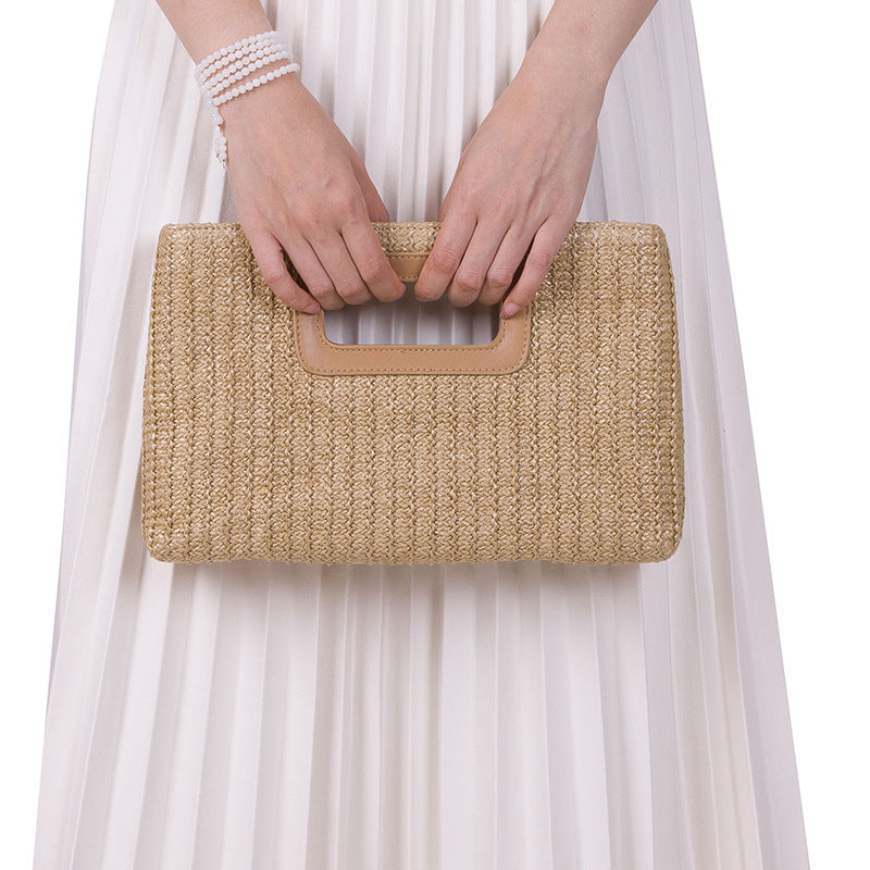 Hand-woven straw clutch, detachable chain crossbody bag