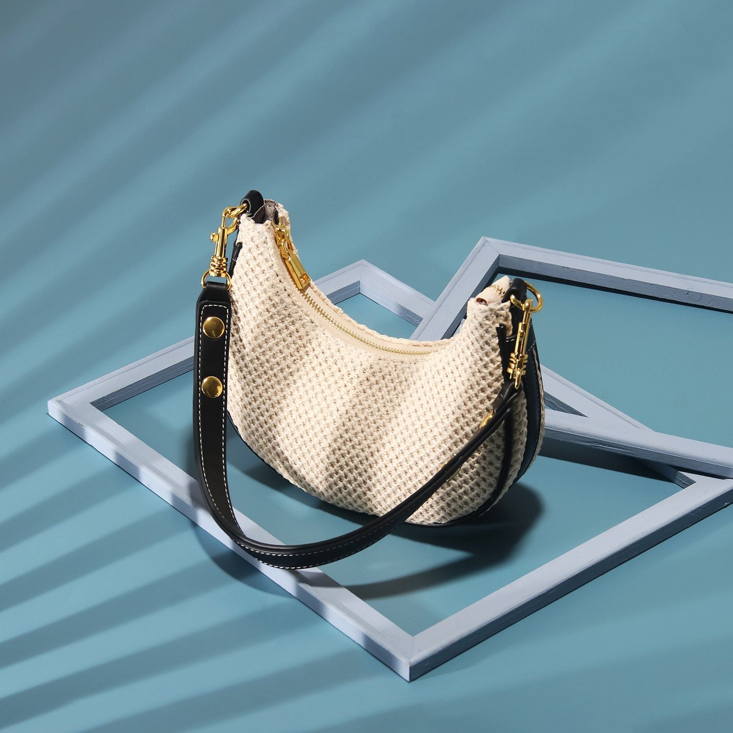 Hand-woven straw moon bag, shoulder bag, women's crossbody bag