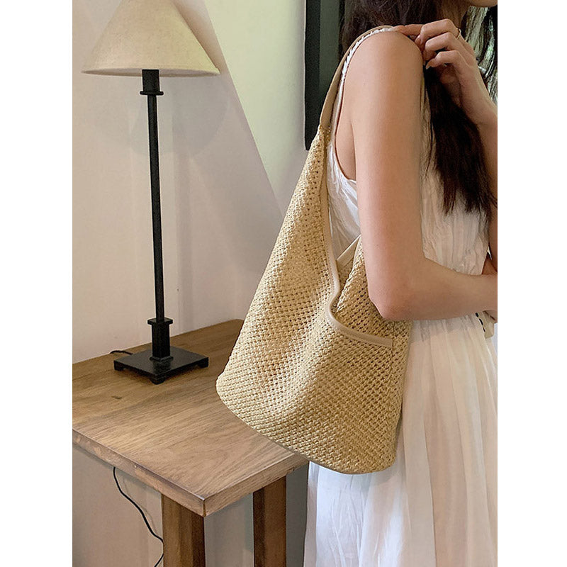 Handmade straw bags, small fresh woven bucket bags
