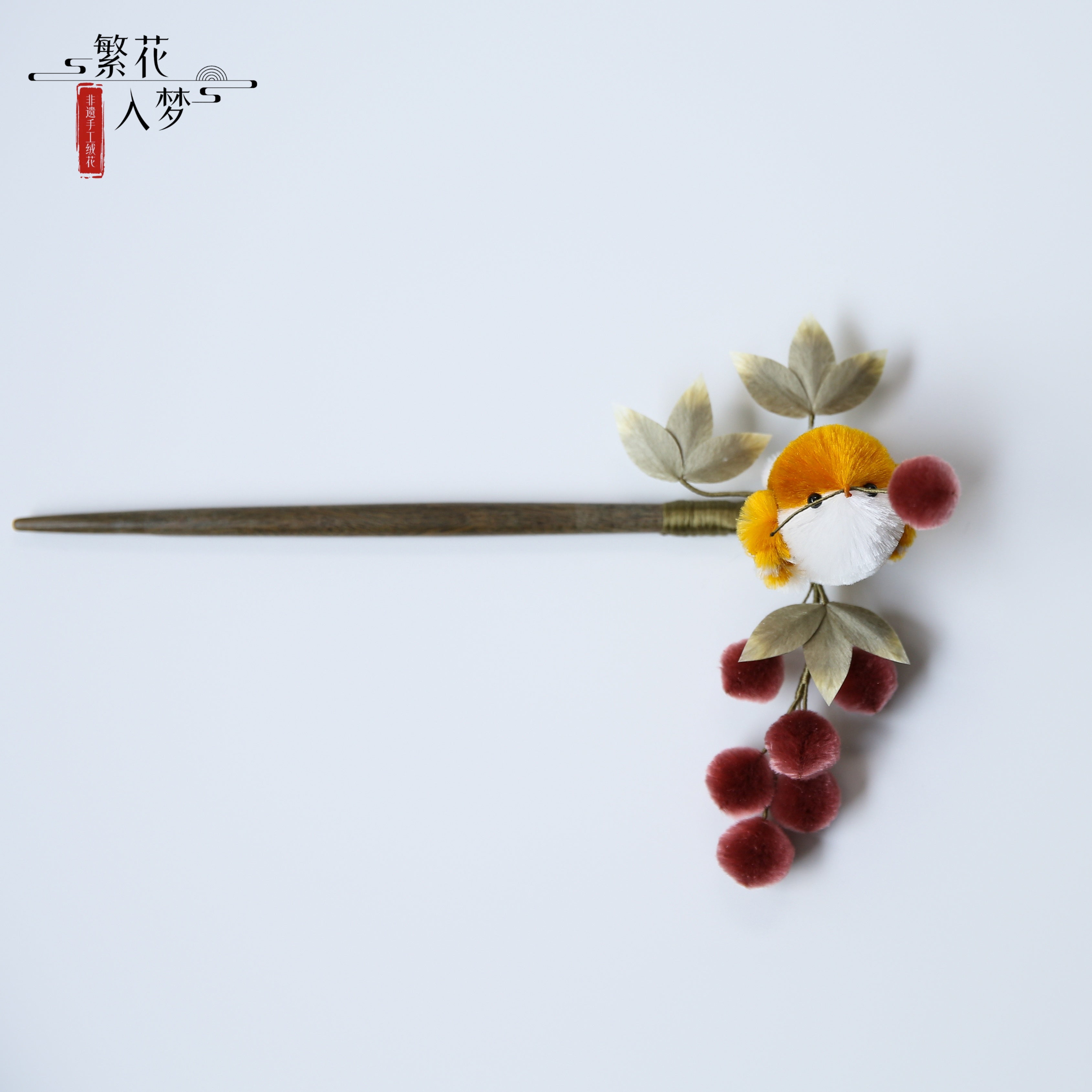 Intangible cultural heritage velvet flowers, handmade bird brooches and hairpins