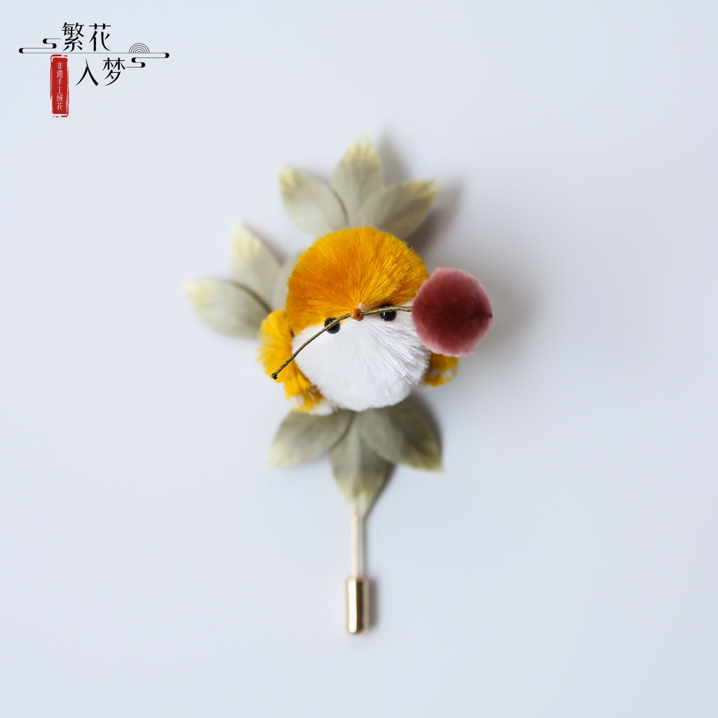 Intangible cultural heritage velvet flowers, handmade bird brooches and hairpins