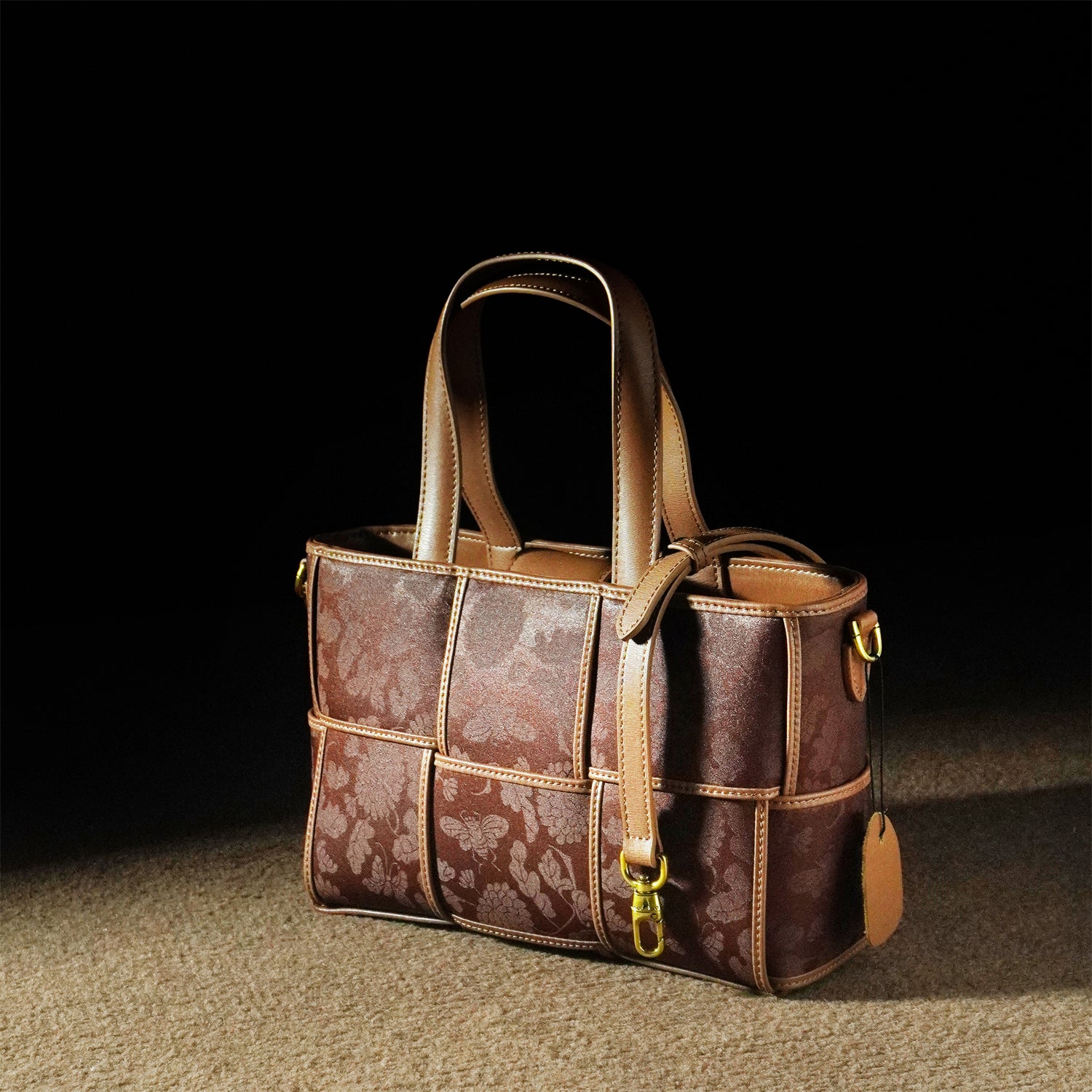 Xiangyunsha hand-woven commuter large bag, hand-held shoulder bag