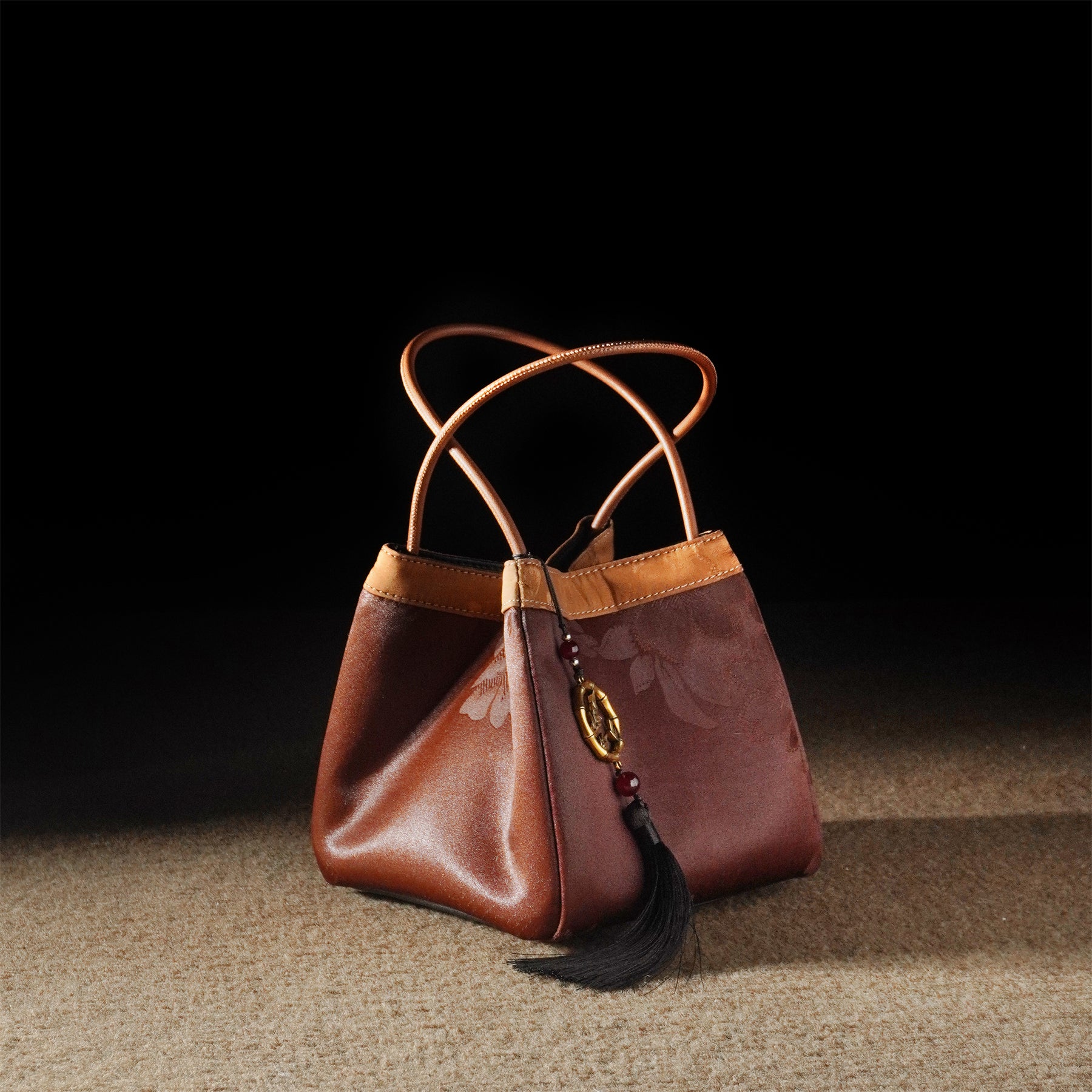 Xiangyunsha handbag small square bag, mulberry silk women's handbag