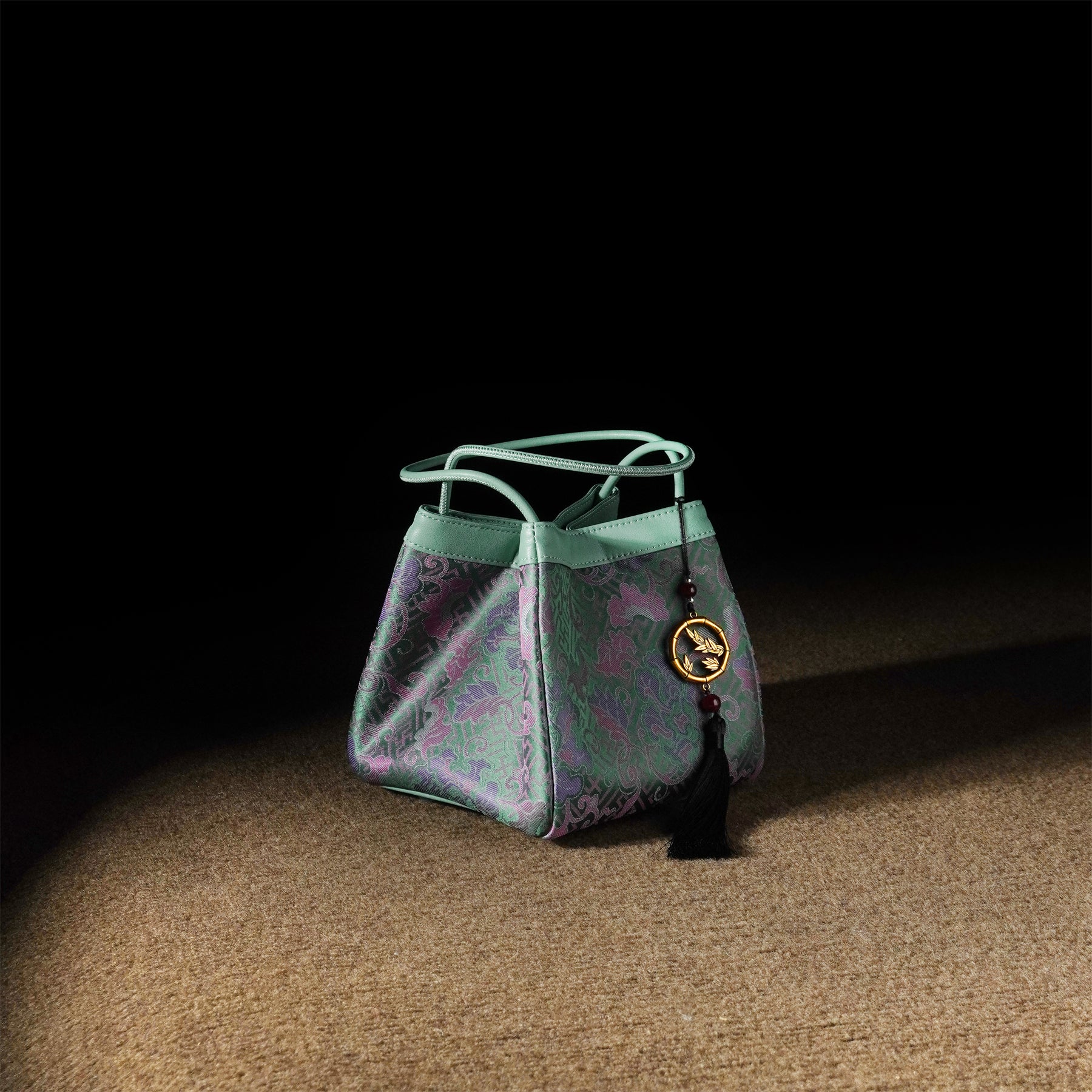 Xiangyunsha handbag small square bag, mulberry silk women's handbag