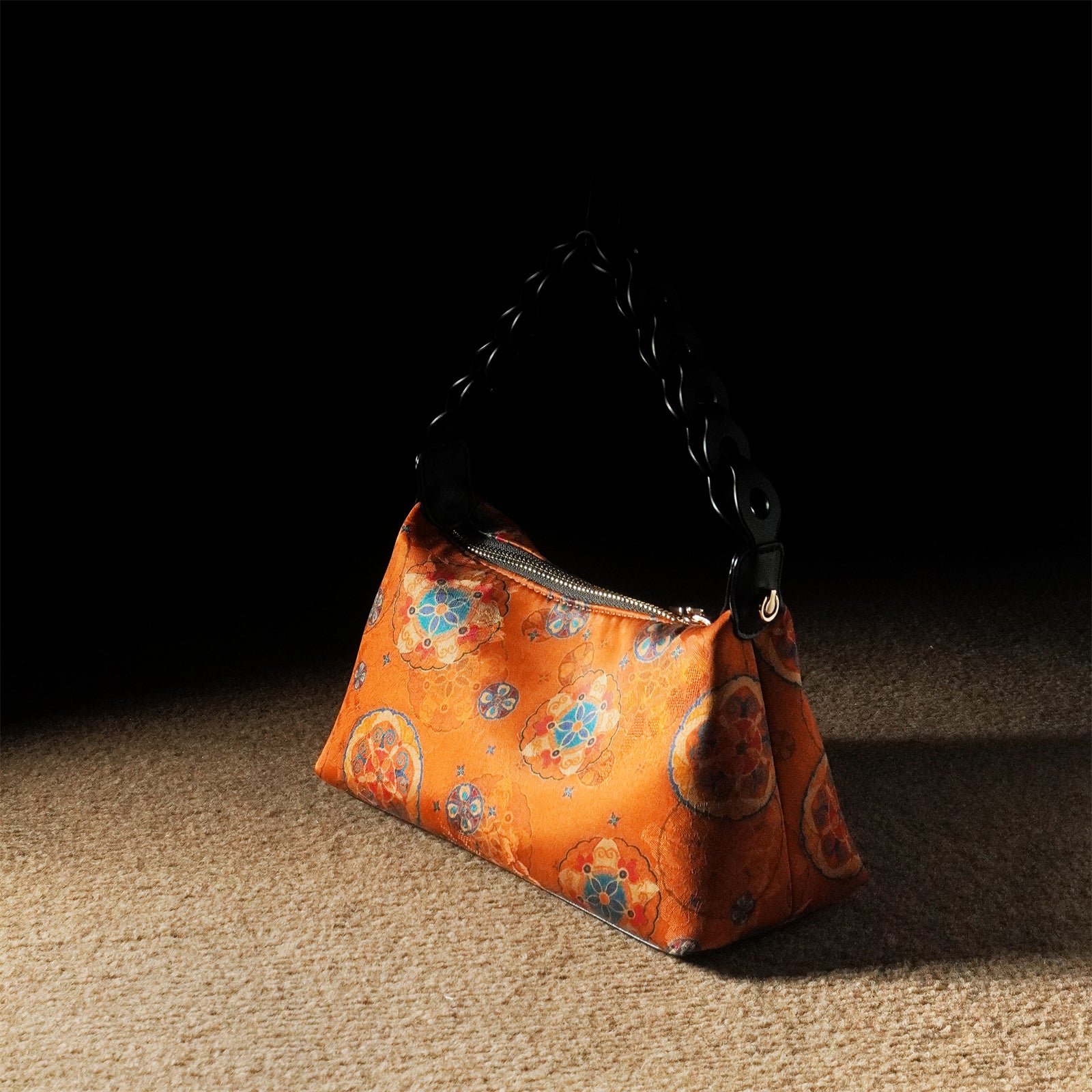 Xiangyunsha lightweight handbag for women, Baoxianghua hand-held crossbody bag