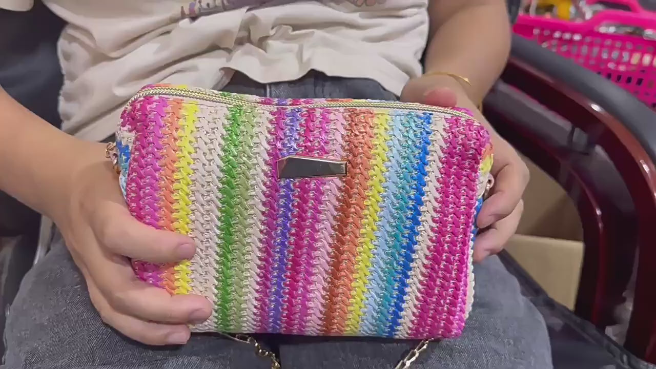 Handmade colorful straw bags, woven camera bags, shoulder bags, rainbow bags