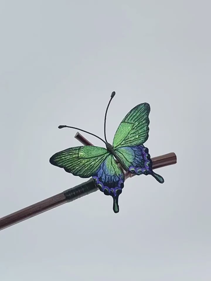Intangible cultural heritage velvet flowers, pure handmade silk shaking butterfly brooches and hairpins